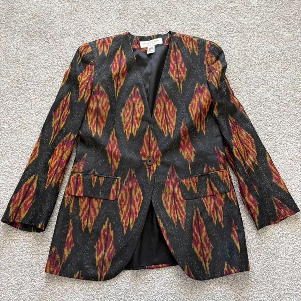 VTG Jones New York 100%‎ Silk Blazer Womens 6 Petite Black Red Avant Garde Artsy